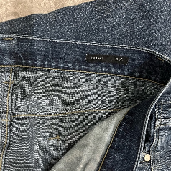Men’s William Rast Jeans - Picture 3 of 5